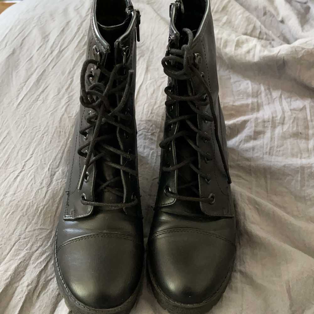 Madden Girl Emma Cap Boots - Picture 6 of 6